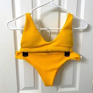 Yellow bikini set!